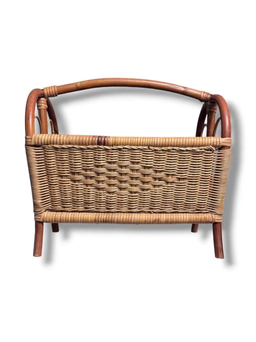 VINTAGE Bamboo Wicker Rattan Woven Magazine Holder Heart End Details